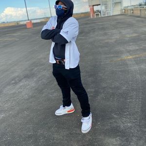 Meet your Posher, Eric